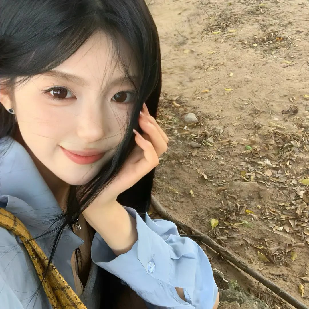 他有一张鲍嘉的脸